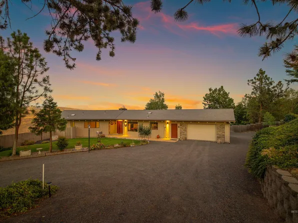 2036 Chukar Ln, Clarkston, WA 99403