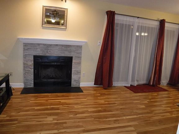 5th image of 1078 Palmerton Dr