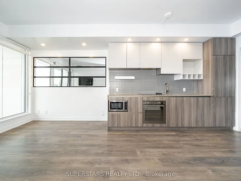 5 Buttermill Ave #1905 — Photo 13