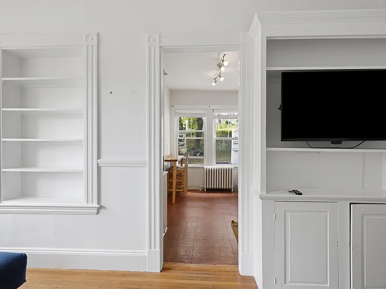 8 Mason St #8 — Photo 7