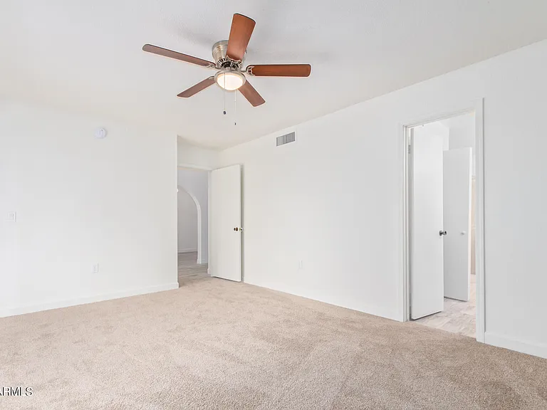 509 E Rimrock Dr — Photo 18