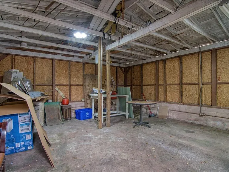 2232 Old Spring Rd SE — Photo 21