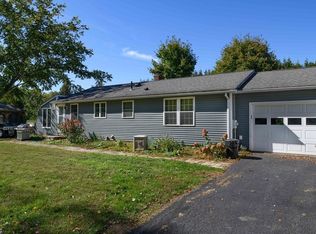 267 River Rd, Sunderland, MA 01375