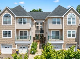 203 Rhoads Dr, Belle Mead, NJ