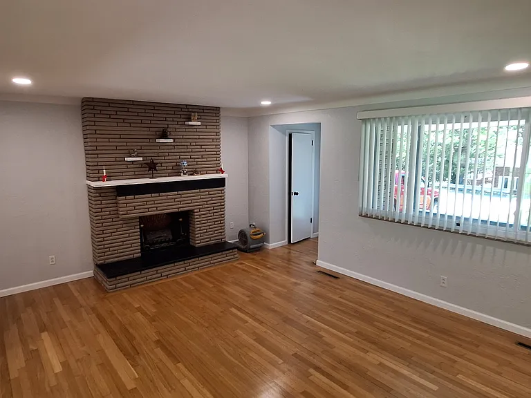 239 Bethel Rd — Photo 4