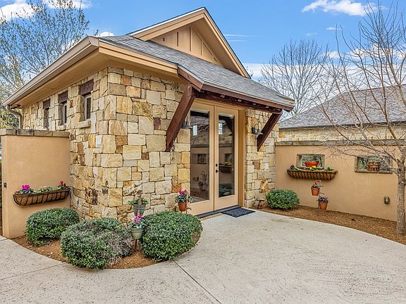 5th image of 2853 Rock Barn Dr