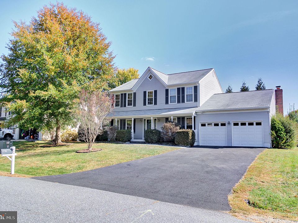 1st image of 6304 Sweetbriar Dr