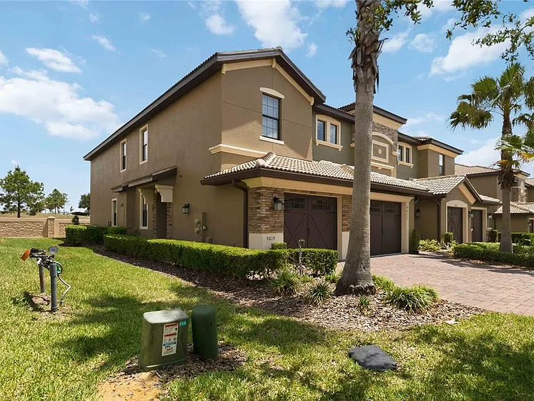 9019 Azalea Sands Ln #9019 — Photo 3