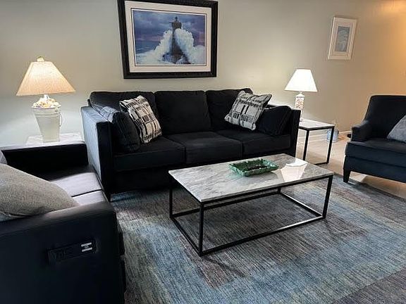 4th image of 2161 NE 68th Street #330