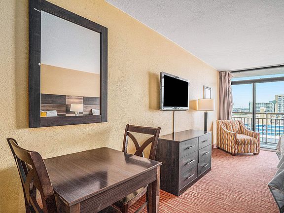 5th image of 1501 S Ocean Blvd. #1009