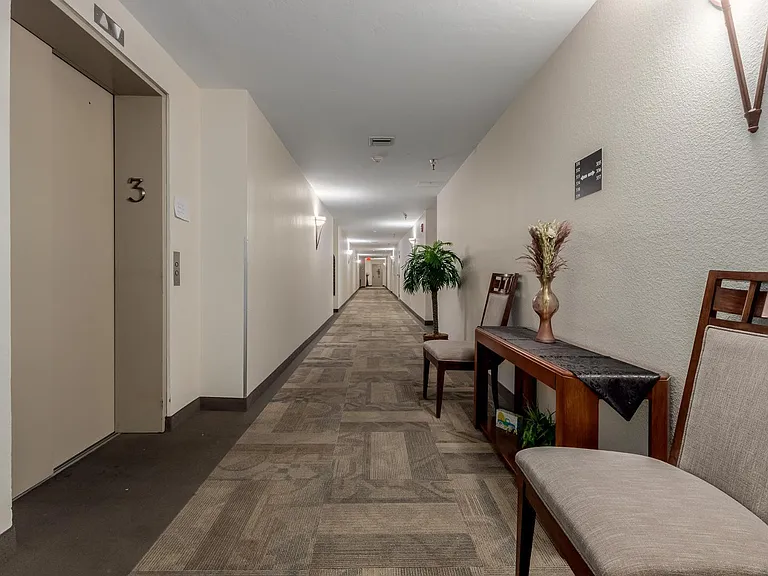 425 S Parkcrest #334 — Photo 36