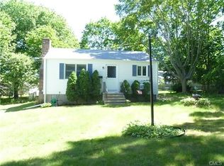 755 Fairfield Woods Rd, Fairfield, CT 06825