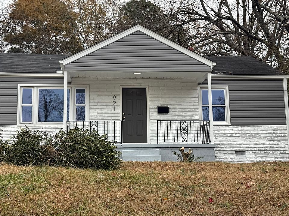 1st image of 921 Omaha St