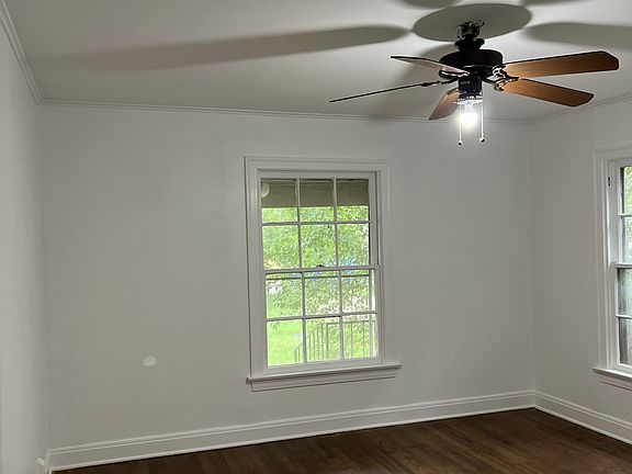 3rd image of 1401 Hartford Rd #4
