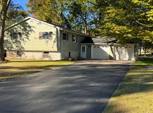 2365 Woodcrest Dr, Alpena, MI 49707