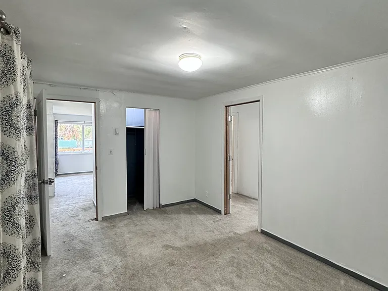 9014 24th Ave SW — Photo 2