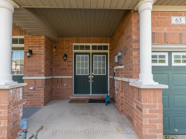 63 Forsyth Cres, Barrie, ON L4N 6R1