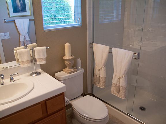 3rd image of 31924 Manzanita Ln