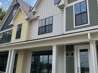 316 S Center St, Northville, MI