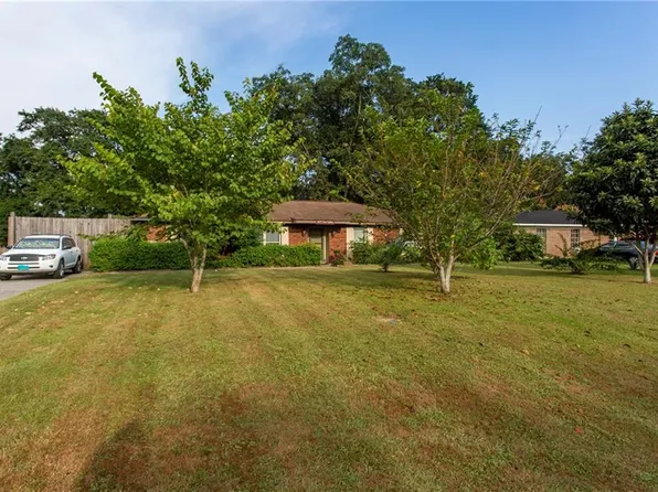 4471 Champlain Ave, Mobile, AL 36619