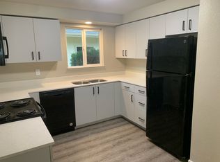 546 S 13th St, Independence, OR 97351