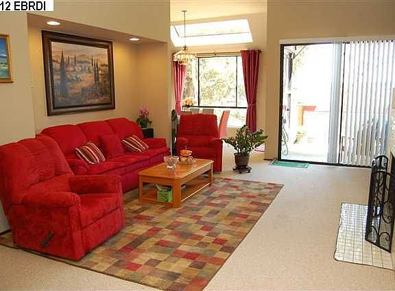 2nd image of 2676 Longview Dr