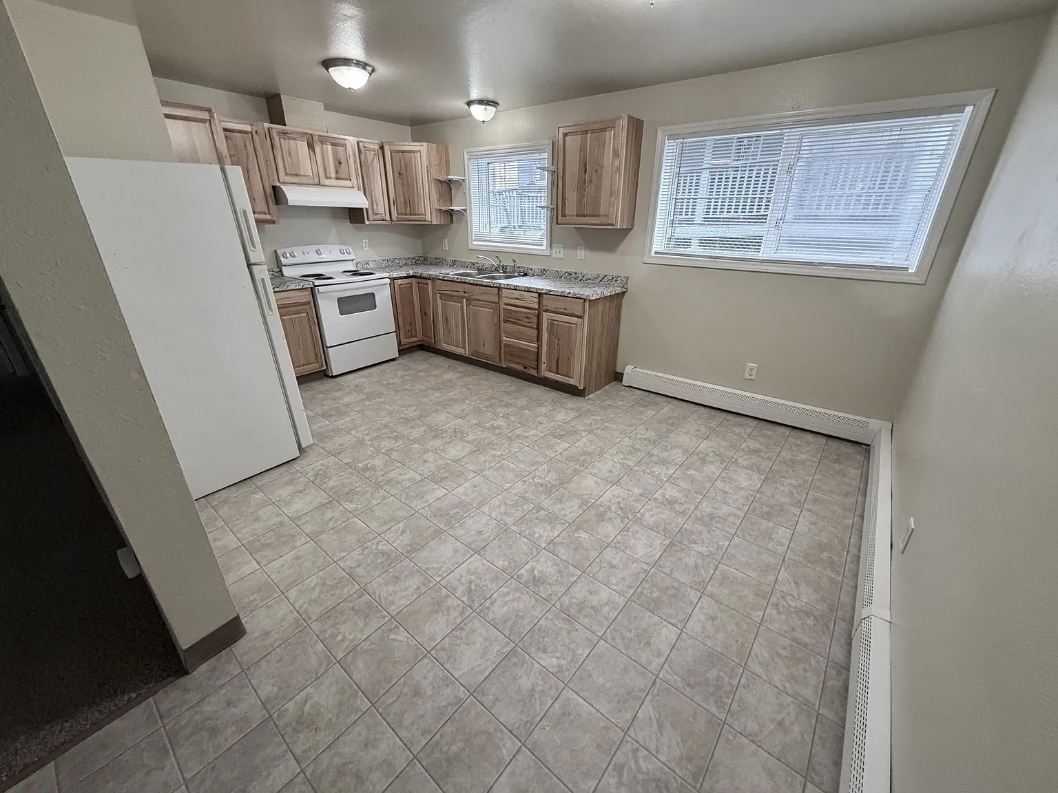 (24) 821 North Hoyt - 24-01 — Photo 1