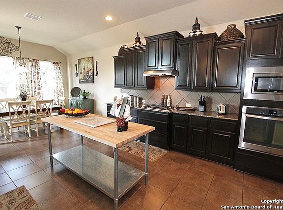 5th image of 2919 Grassnook Ct