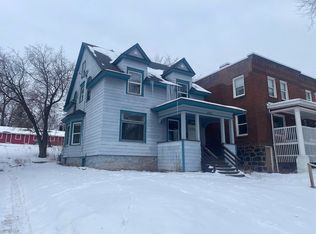 1321 E 2nd St, Duluth, MN 55805