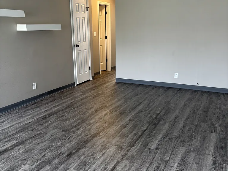 1705 Edgewood Dr NW #2 — Photo 5