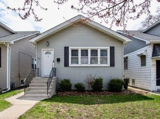6447 W Raven St, Chicago, IL 60631