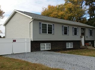 710 N Venetia Ave, Blackwood, NJ 08012