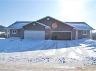 W5441 Timber Creek Trl, La Crosse, WI 54601