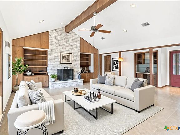 4th image of 21 Shady Grove Ln