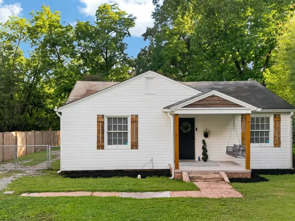 103 Meeks Ter, Thomaston, GA 30286