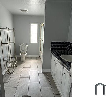 4th image of 2424 Brookhaven Ct