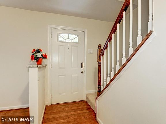 Interior (General) - Entrance Door