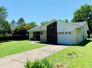 512 Judy Ln, Tahlequah, OK 74464