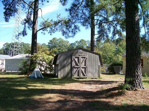 4th image of 124 Avondale Ct