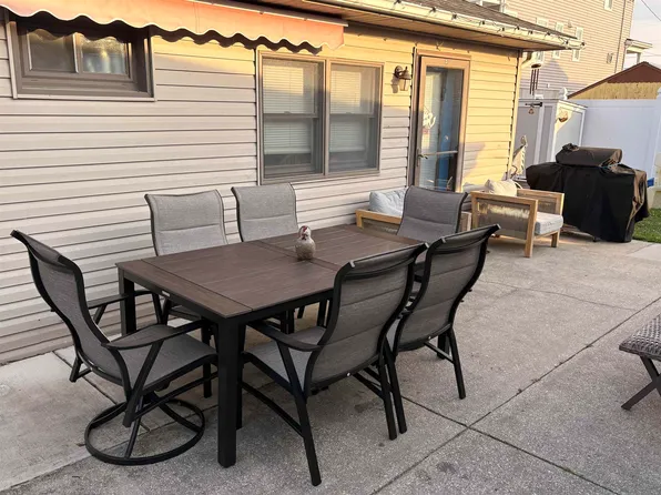 112 1/2 E 21st Ave APT 3, Wildwood, NJ 08260