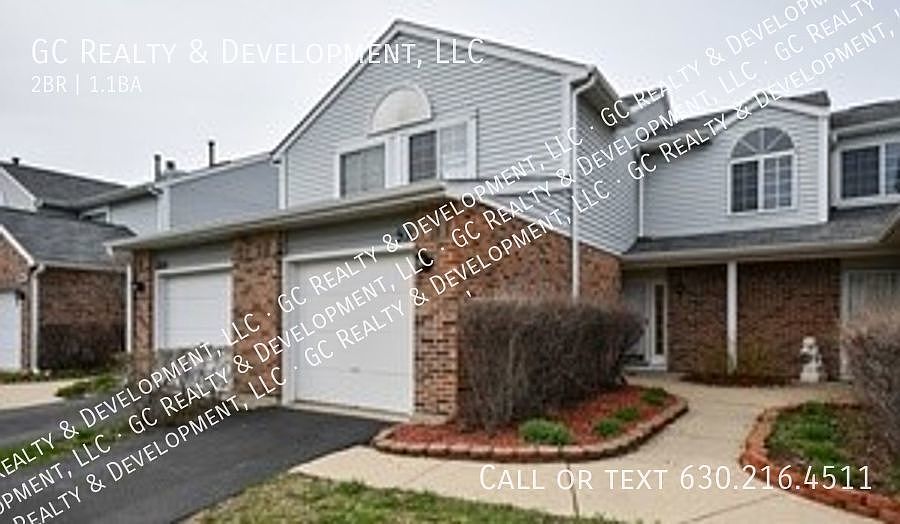 1st image of 533 Canterbury Dr