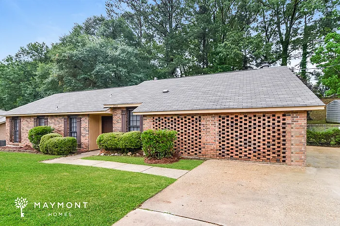 3 bed, 3.0 bath, 1826 sqft, $1,695 — Photo 3