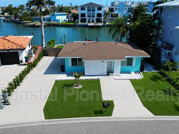 185 175th Terrace Dr E, Redington Shores, FL 33708