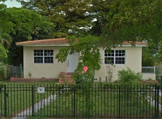 1st image of 1059 NE 133rd St