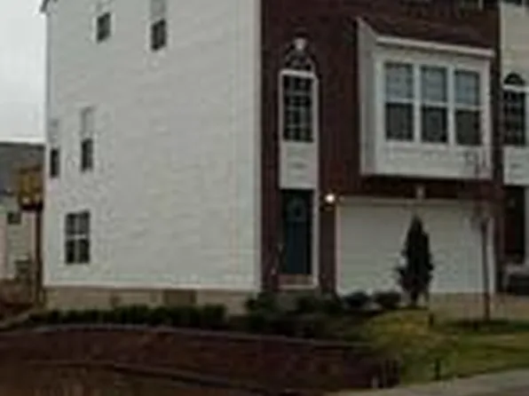 18456 Sierra Springs Sq, Leesburg, VA 20176
