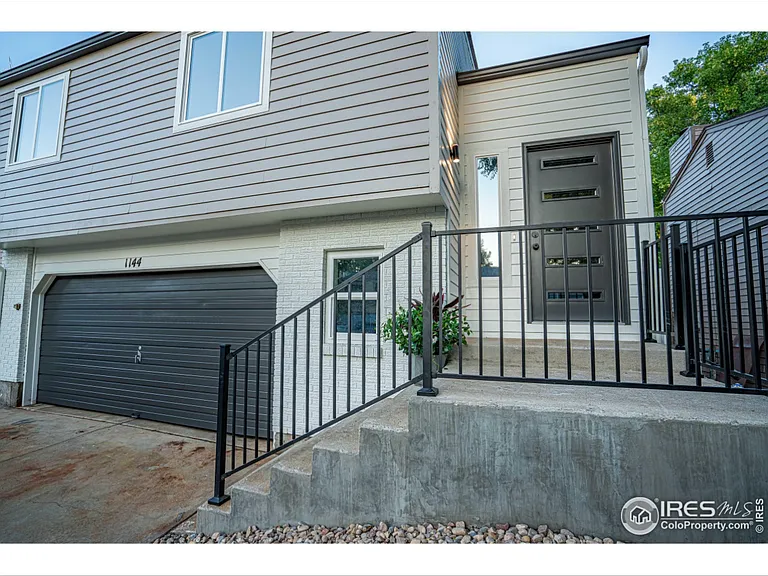 1144 Meadow St — Photo 16