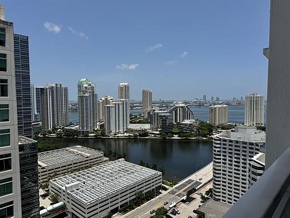 2nd image of 950 Brickell Bay Dr #Cu-2802