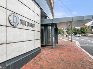 7171 Woodmont Ave #807, Bethesda, MD 20814