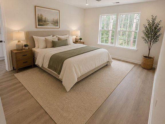 4th image of 131 Forest Pl