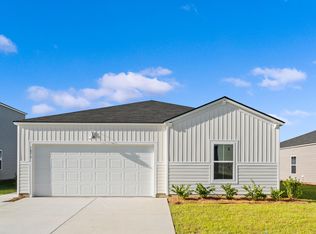 600 Winter Wren Way, Moncks Corner, SC 29461